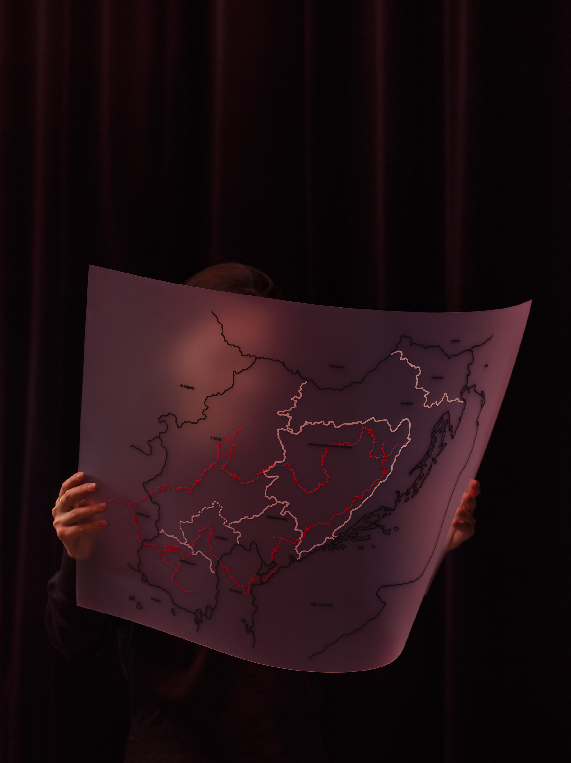 地图 map, 2020, 6+2AP, 85x113.5 cm, C-print on paper, in artist’s chosen frame.jpg